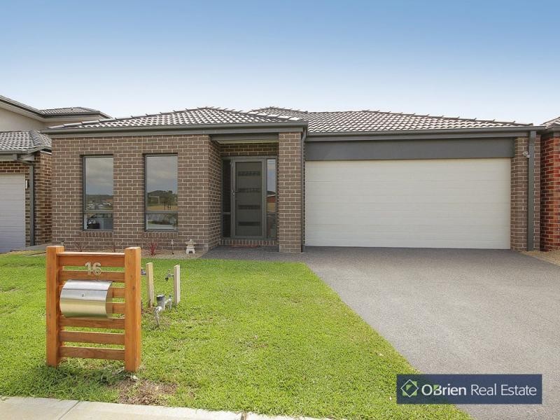 16 Alice Mary Road, Cranbourne West VIC 3977