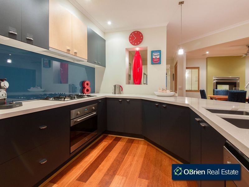 6 Hawkesbury Street, Berwick VIC 3806