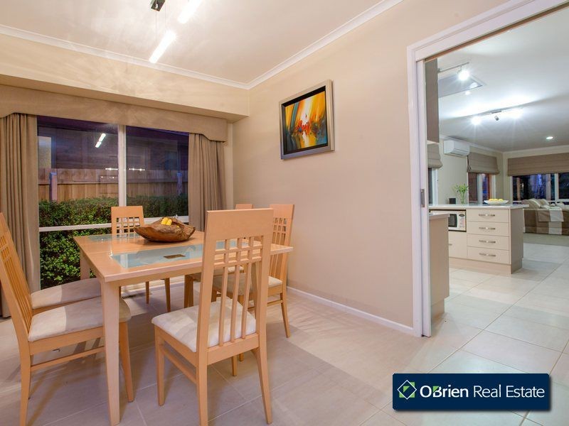 7 Jancol Court, Berwick VIC 3806