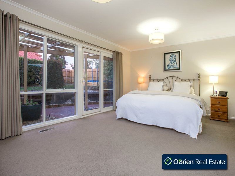 7 Jancol Court, Berwick VIC 3806