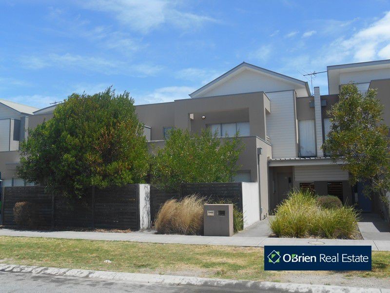 10/25 Lats Avenue, Carrum Downs VIC 3201