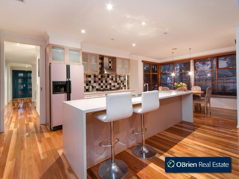 127 Moondarra Drive, Berwick VIC 3806