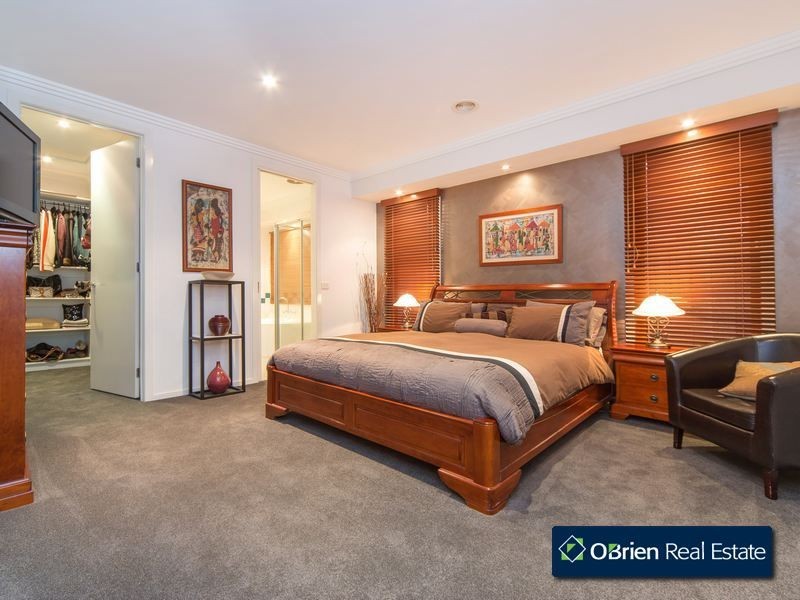 127 Moondarra Drive, Berwick VIC 3806