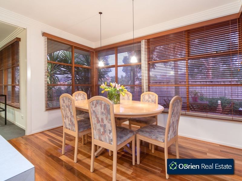 127 Moondarra Drive, Berwick VIC 3806