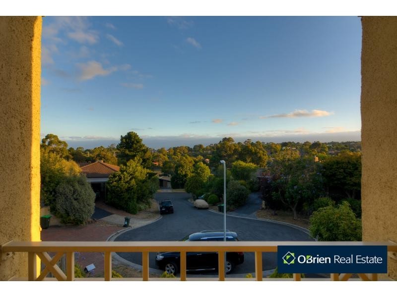 4 Donn Close, Frankston South VIC 3199