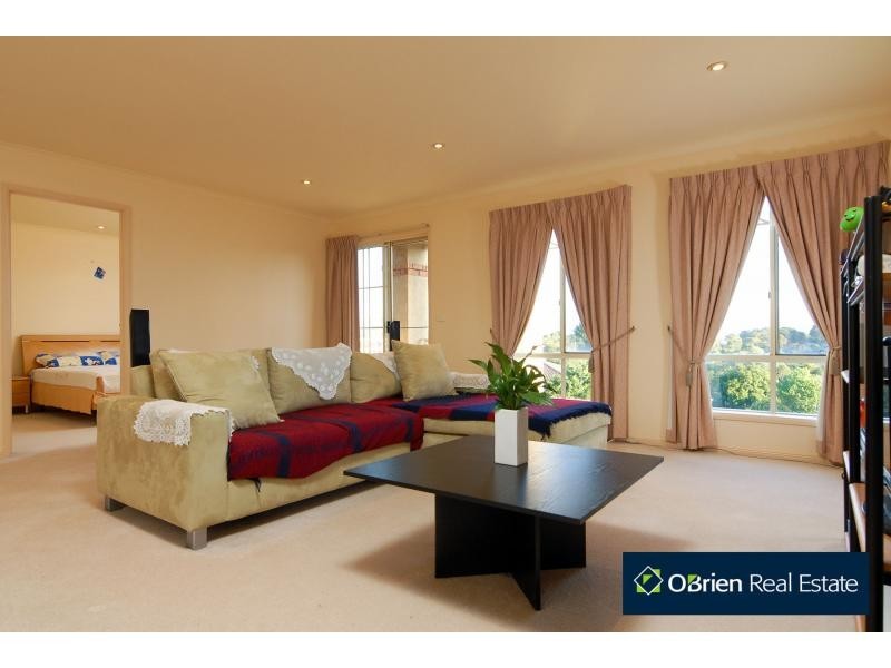 4 Donn Close, Frankston South VIC 3199