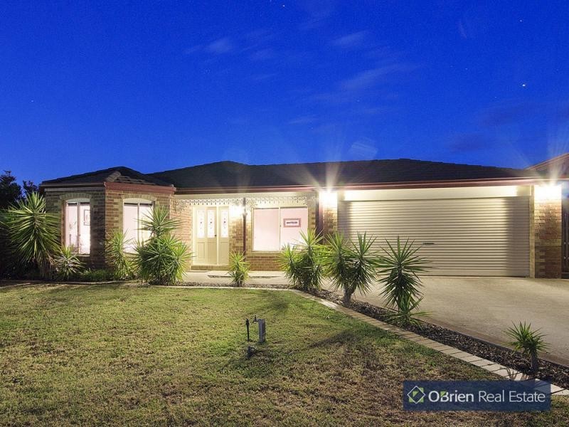 47 Chisholm Crescent, Narre Warren South VIC 3805