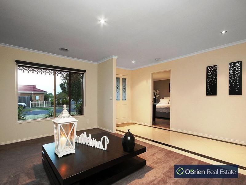 47 Chisholm Crescent, Narre Warren South VIC 3805