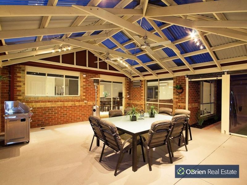 47 Chisholm Crescent, Narre Warren South VIC 3805