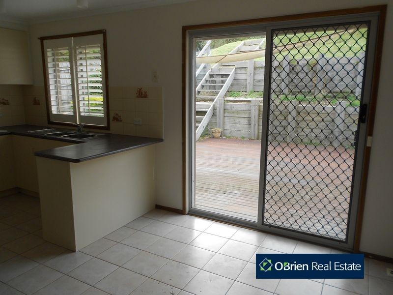 91 Strathavan Drive, Berwick VIC 3806