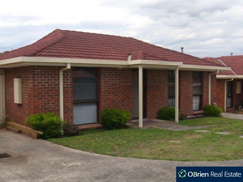 2/24 ALMA Road, Hampton Park VIC 3976