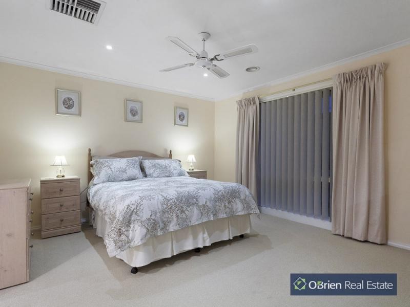 14 Thornley Drive, Berwick VIC 3806