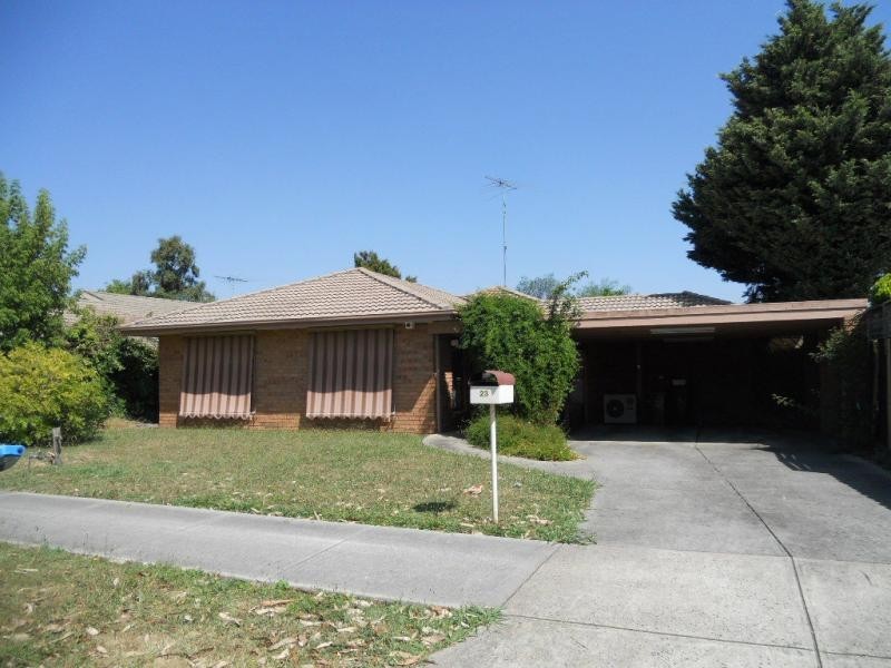 23 Escott Grove, Berwick VIC 3806