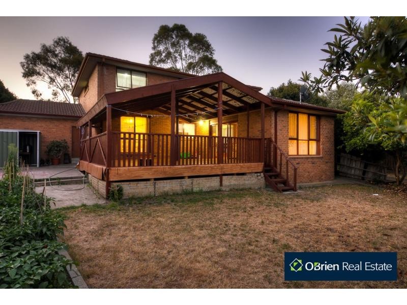 14 Granton Avenue, Endeavour Hills VIC 3802