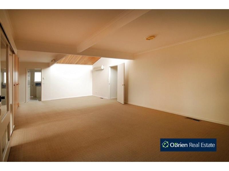 4 Turner Street, Berwick VIC 3806