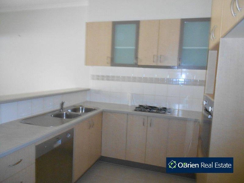 Unit 44/13 Kirren Close, Cranbourne VIC 3977