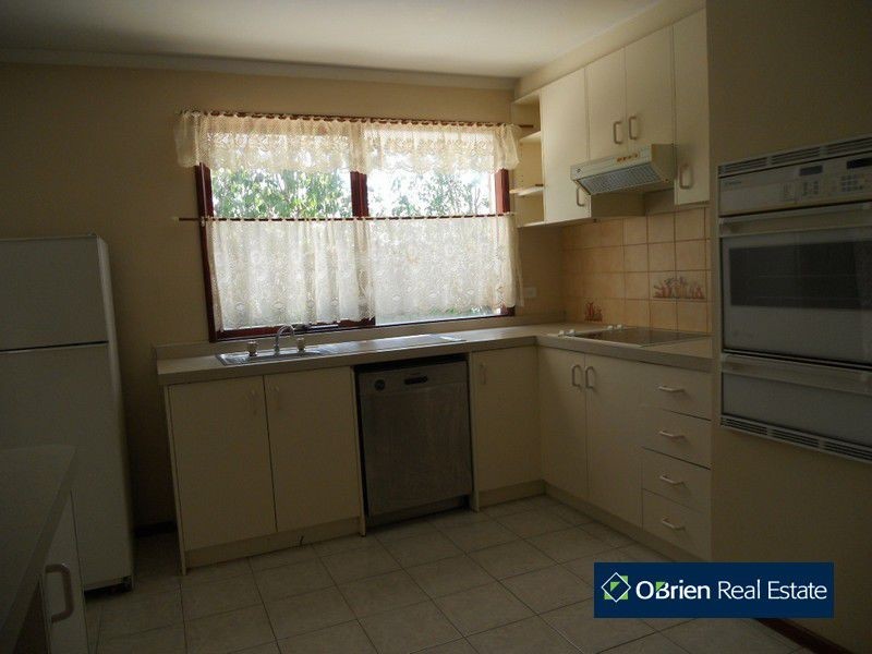 30 Keppel Drive, Hallam VIC 3803