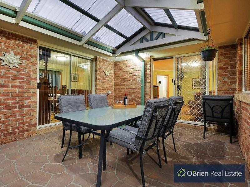 52 Melville Park Road, Berwick VIC 3806