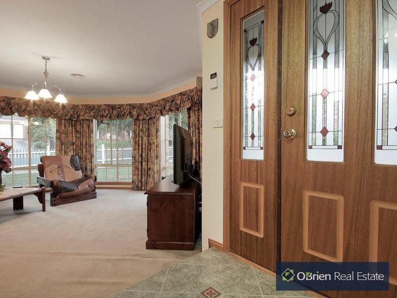 52 Melville Park Road, Berwick VIC 3806