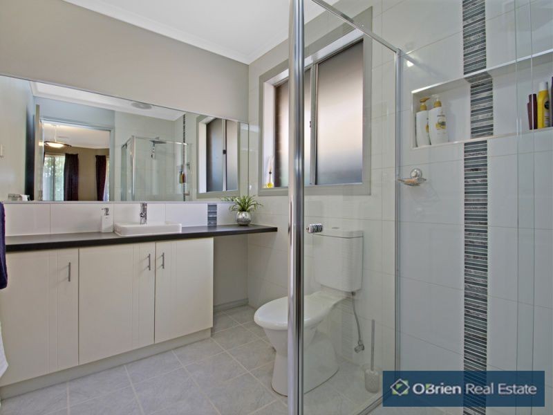 7 Ella Court, Narre Warren VIC 3805