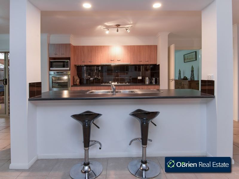 1 Inga Court, Berwick VIC 3806