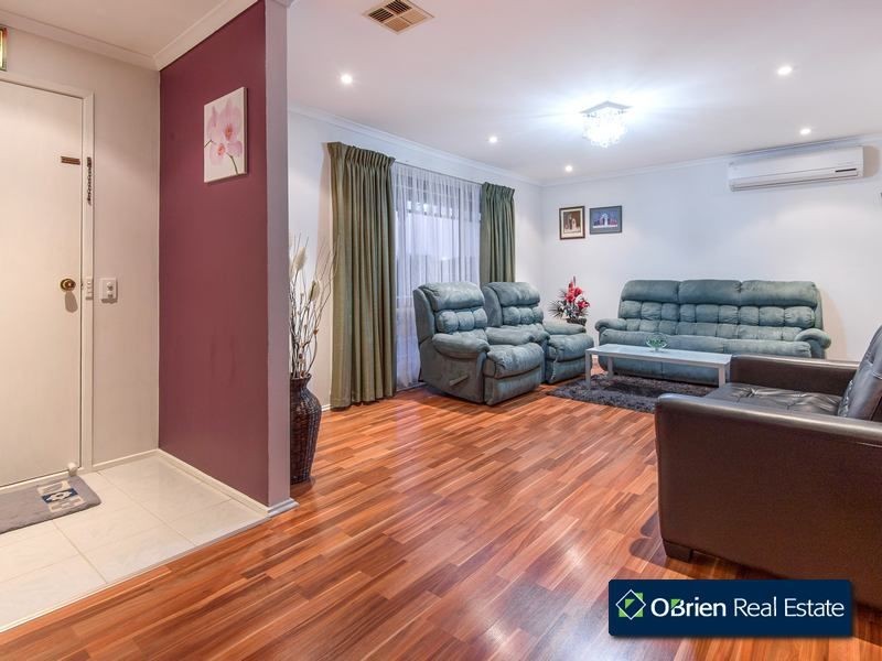 11 Souhail Court, Berwick VIC 3806