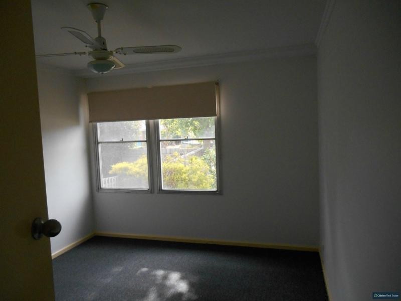 19 LACEBARK Street, Doveton VIC 3177