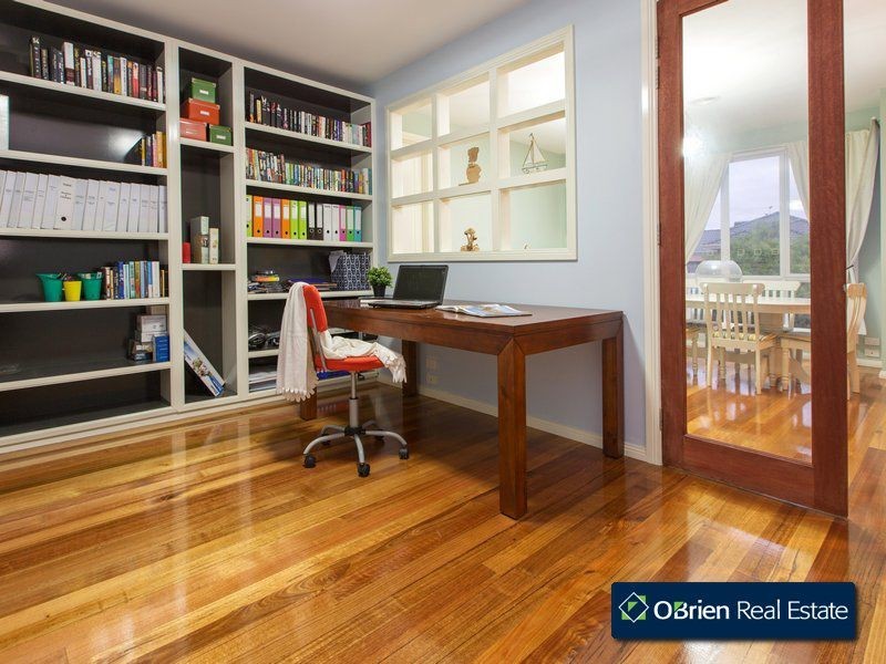 12 Marbelia Drive, Berwick VIC 3806