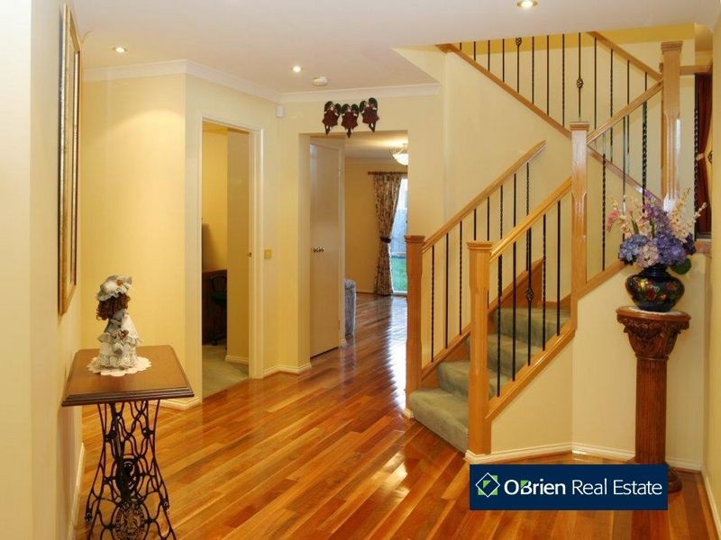 18 Avendon Court, Narre Warren South VIC 3805