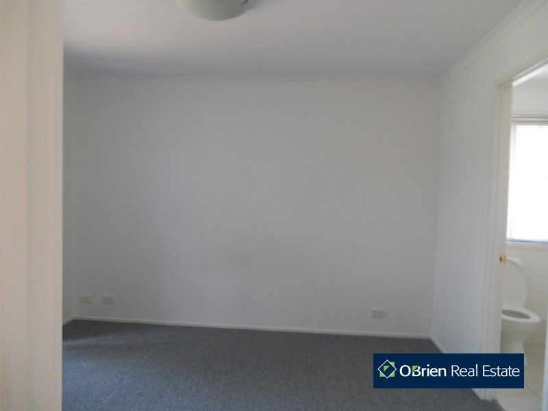 22 Turella Close, Berwick VIC 3806