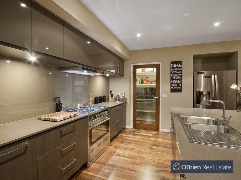 7 Watercress Court, Drouin VIC 3818