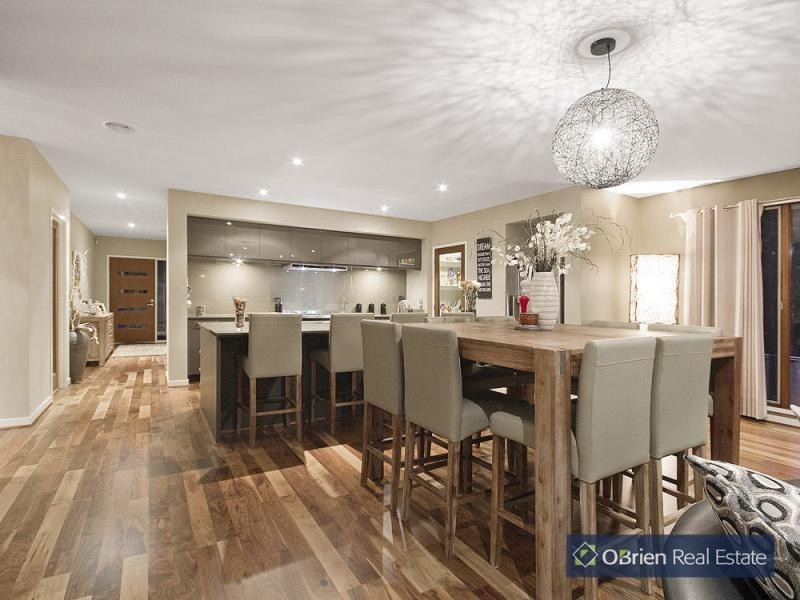 7 Watercress Court, Drouin VIC 3818