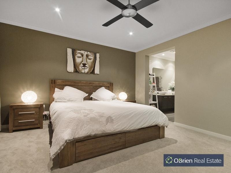 7 Watercress Court, Drouin VIC 3818