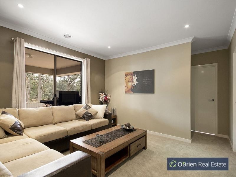 7 Watercress Court, Drouin VIC 3818