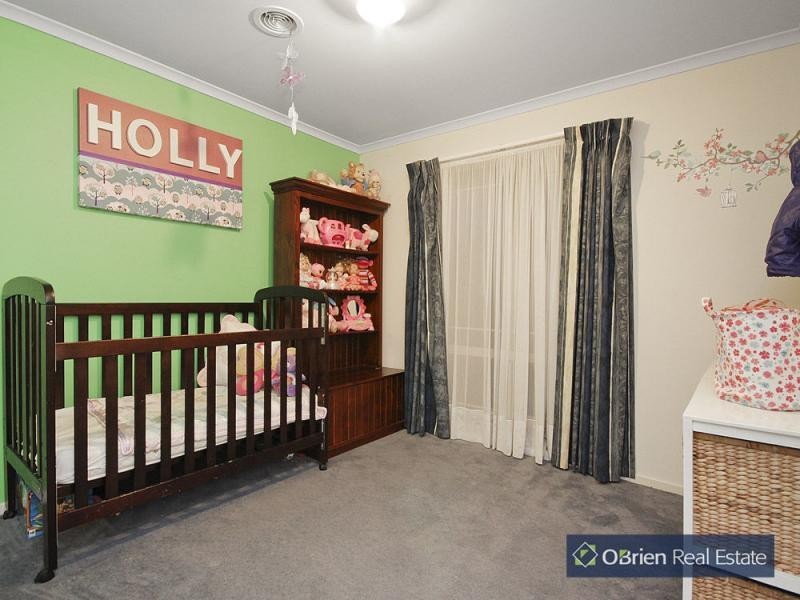 106 Langbourne Drive, Narre Warren South VIC 3805