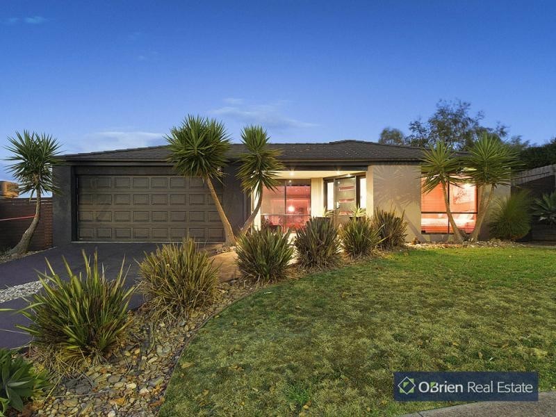 11 Timberside Drive, Beaconsfield VIC 3807