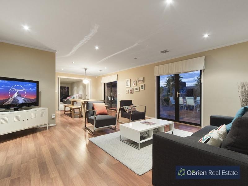 11 Timberside Drive, Beaconsfield VIC 3807