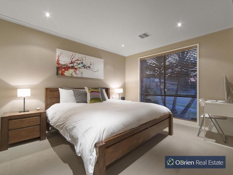 11 Timberside Drive, Beaconsfield VIC 3807