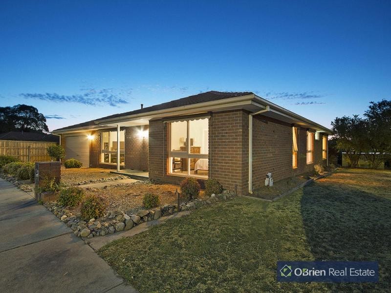 85 Mansfield Street, Berwick VIC 3806
