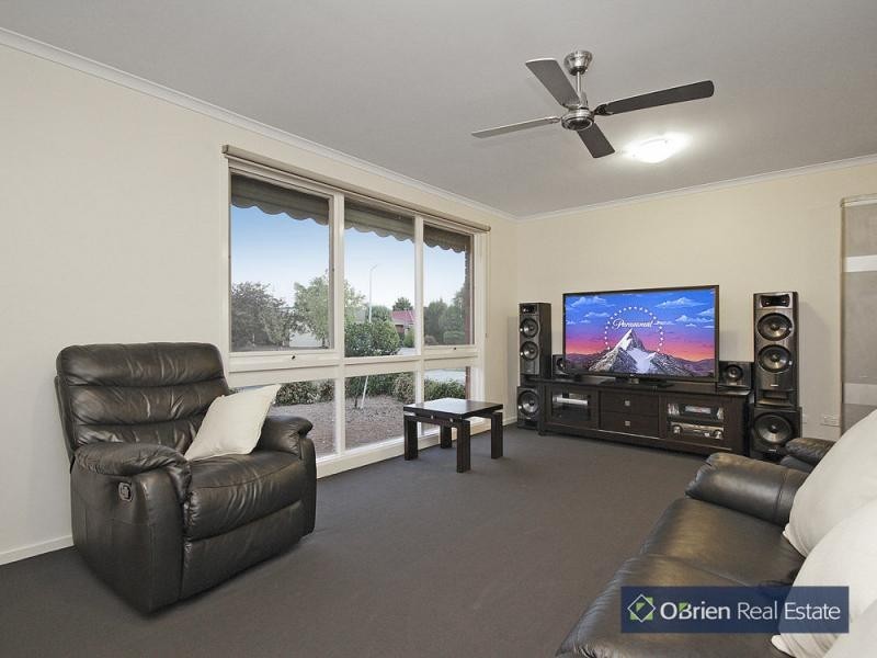 85 Mansfield Street, Berwick VIC 3806