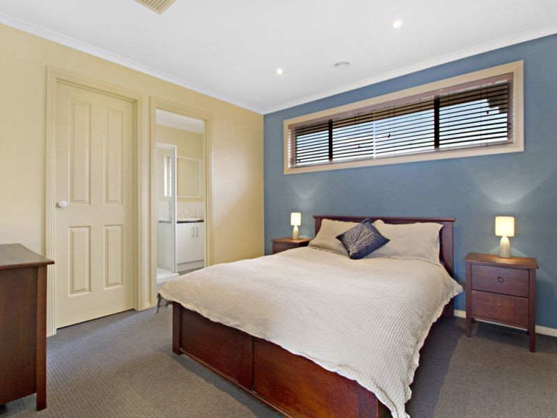 3 Sweet Gum Court, Pakenham VIC 3810