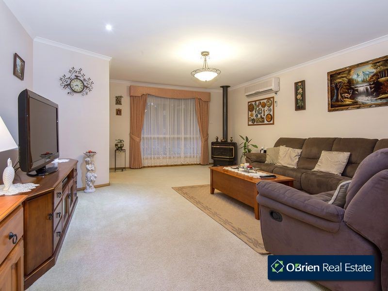6 Buttonwood Court, Narre Warren South VIC 3805