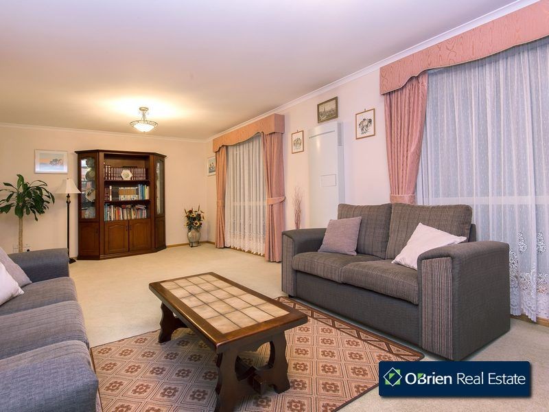 6 Buttonwood Court, Narre Warren South VIC 3805