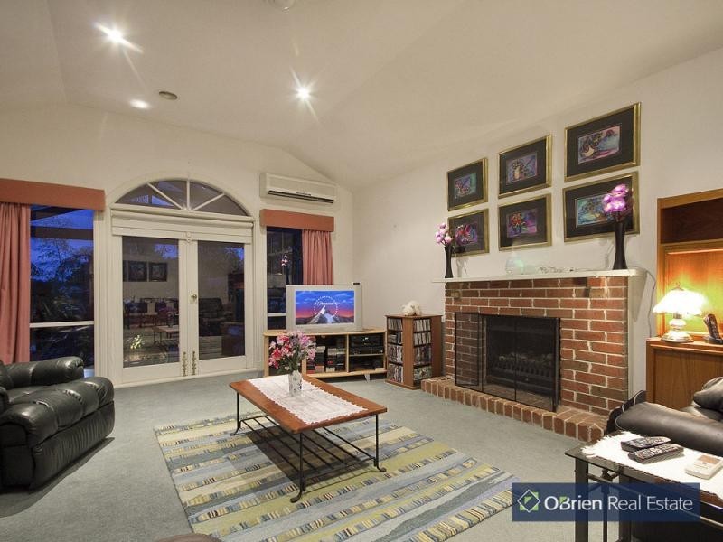 20 Greenland Drive, Drouin VIC 3818