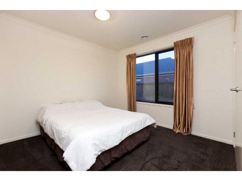 13 Wodalla Place, Lyndhurst VIC 3975