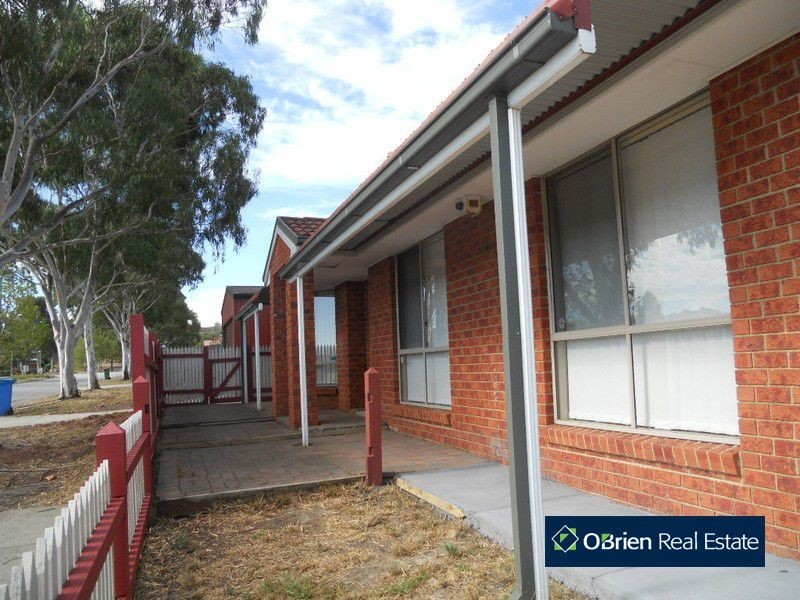 2 Tambo Way, Berwick VIC 3806