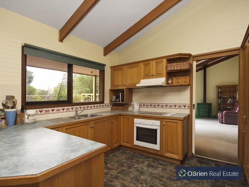 44 East Road, Pearcedale VIC 3912