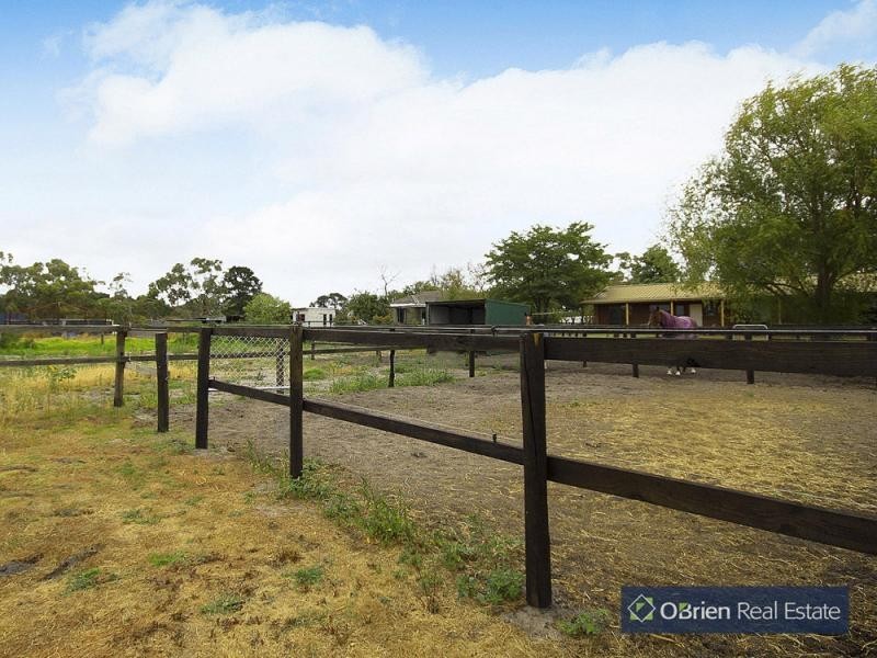 44 East Road, Pearcedale VIC 3912
