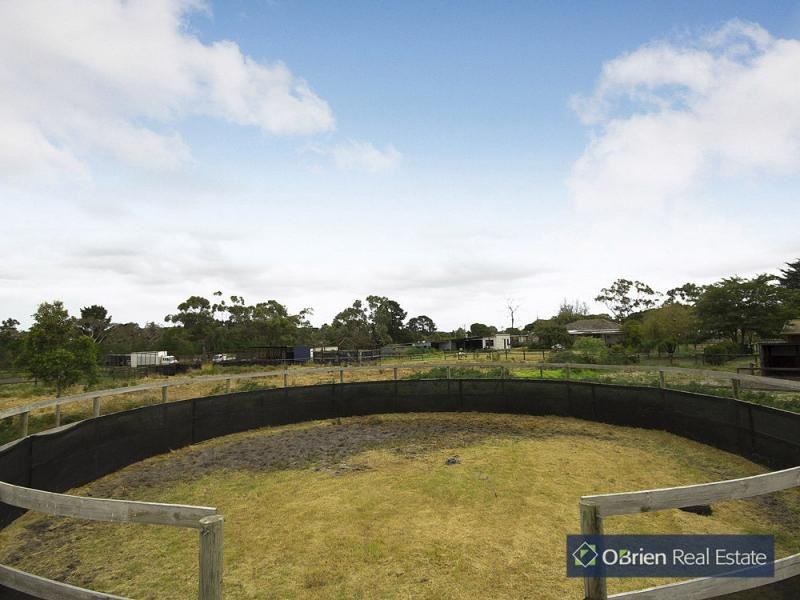 44 East Road, Pearcedale VIC 3912