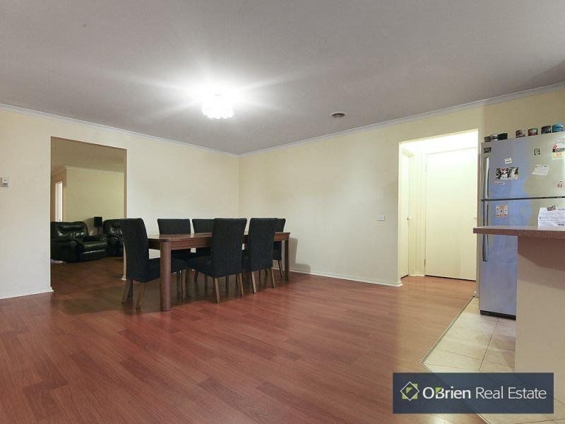 10 Blue Jay Court, Narre Warren South VIC 3805